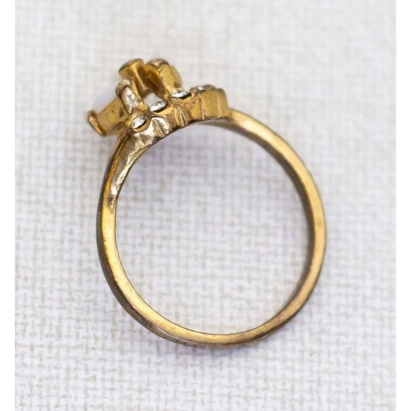 Size 9, Vintage Three Faux Pearls Gold Tone Dainty Ring - A23 - Picture 3 of 4